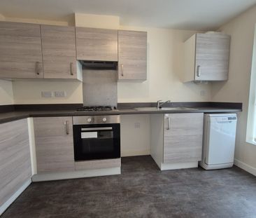 2 Bed Terraced House, Kemp Avenue, L5 - Photo 4
