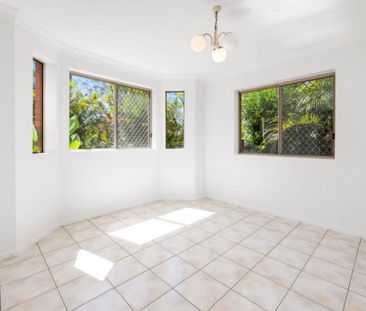 1/29 Halstead Street, Coorparoo QLD 4151 - Townhouse For Rent | Domain - Photo 1