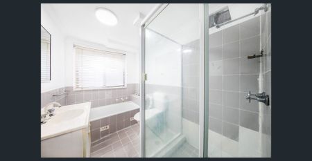 Coastal Living at Its Best – Walk to Beach, Shops & Lake! - Photo 3