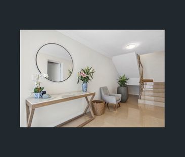 Modern Family Home in Peaceful Setting - Photo 4