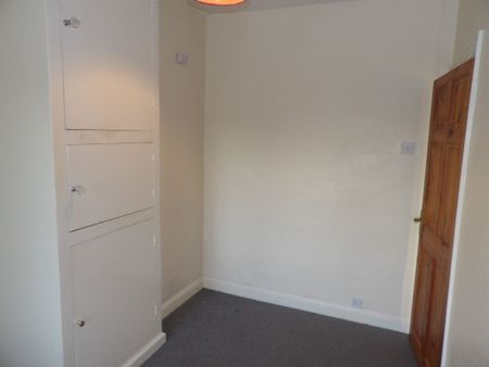 Balfour Road,Bentley, Doncaster, DN5 - Photo 5