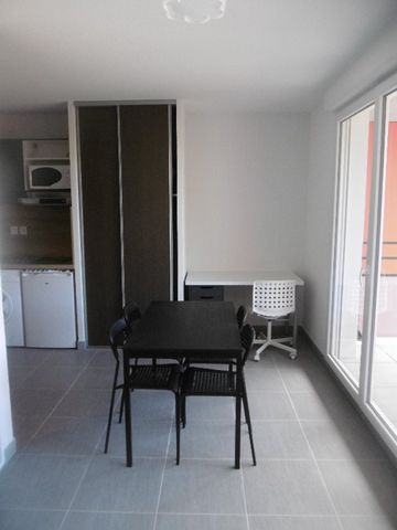 Location Appartement 1 pièce 23m² MONTPELLIER 34090 - Photo 5