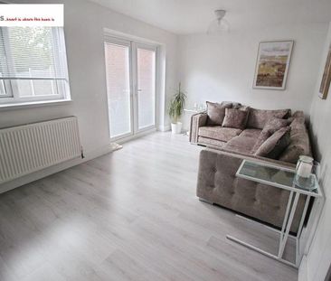 3 bedroom terraced house to rent - Photo 2