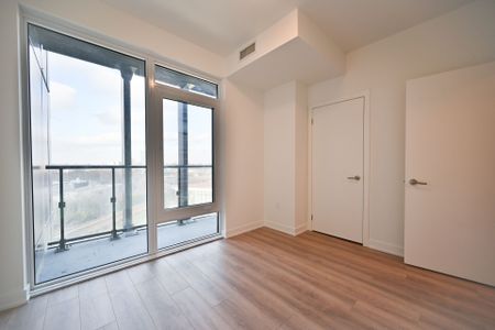 For Lease - 1 Quarrington Lane Unit# 1018, Toronto, Ontario - Photo 4