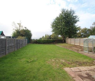 3 bedroom bungalow to rent - Photo 6