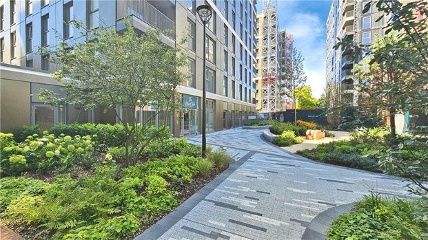 2 bedroom apartment to rent - Photo 1