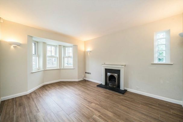 Algar Road, Old Isleworth, TW7 - Photo 1