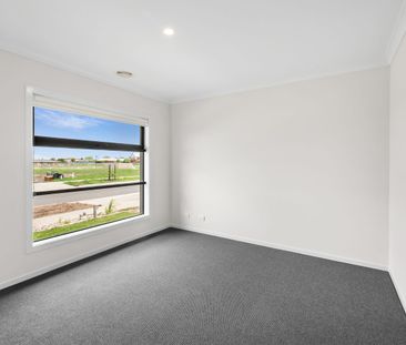 Brand New Family Abode, Ready to Move In - Photo 2
