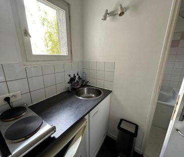 Location Appartement 1 pièce Meublé 23m² TOURS 37000 - Photo 6