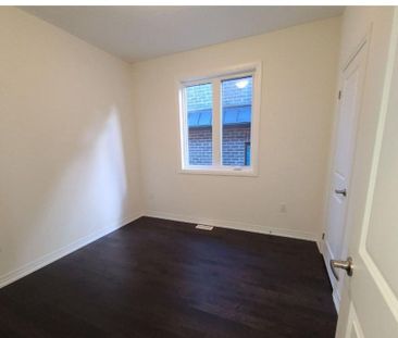 For Lease - 2980 Seagrass Street, Pickering, Ontario - Photo 3