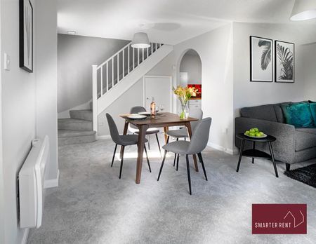 2 bedroom terraced house to rent - Photo 2