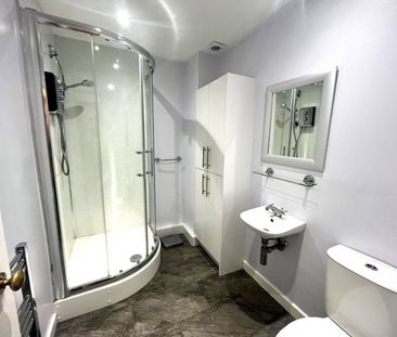 First Floor Right, 34 Ashvale Place, AB10 6QA, Aberdeen - Photo 2