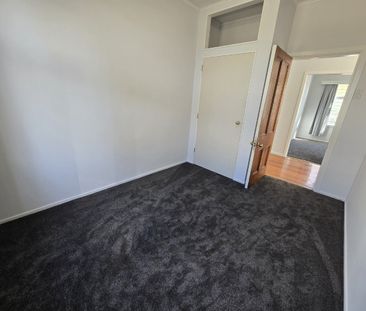 Renovated Beauty In Masterton - Photo 3
