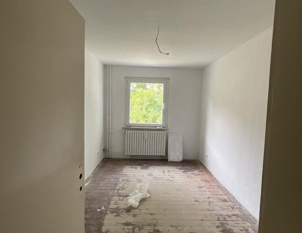 3-Zimmer-Wohnung in Nachrodt-Wiblingwerde mit Terrasse und Gartenmitbenutzung! - Photo 1