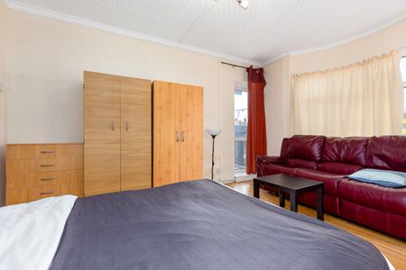 RM3 Tarling Street | Shadwell | London | E1 0AZ - Photo 4