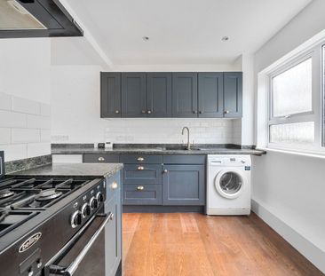 2 bedroom house to rent Essex Street, Brighton, East Sussex, BN2 - Photo 6