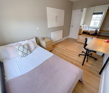 7 bedroom flat to rent - Photo 5