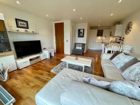 2 bedroom apartment to rent - Photo 5