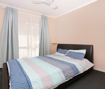 4 Sandalwood Terrace, Nerang QLD 4211 - House For Rent | Domain - Photo 3