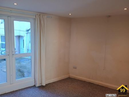 1 bed Flat in West Street Banwell, Weston-super-Mare, BS29 6DA - Photo 3