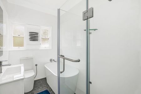 2 Sunninghill Avenue, Burradoo - Photo 5