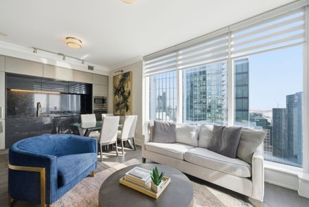 For Lease - 10 York Street Unit# 4205, Toronto, Ontario - Photo 4