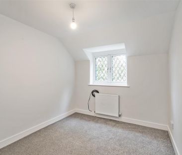 3 bedroom end of terrace house to rent - Photo 6