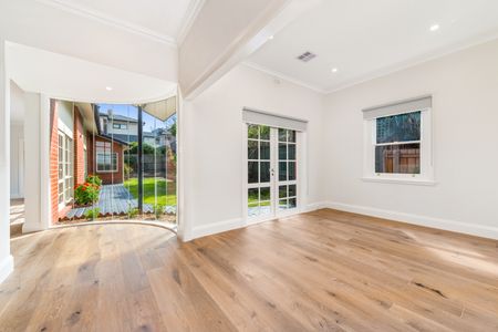 77 Karma Avenue, Malvern East VIC 3145 - House For Rent | Domain - Photo 3