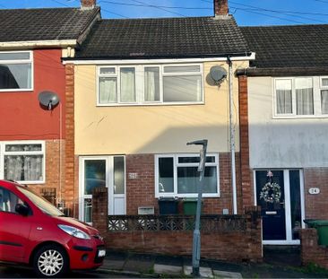 3 bedroom terraced house to rent - Photo 1