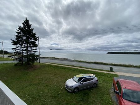 CHARMING 3-BED, 1-BATH SEASIDE FLAT | 1754 SHORE ROAD, EASTERN PASSAGE | $2,595 INCLUDES OIL AND WATER AVAILABLE NOV 1 – OCEAN VIEWS, STEPS TO FISHERMAN’S COVE & BEACHES - Photo 4