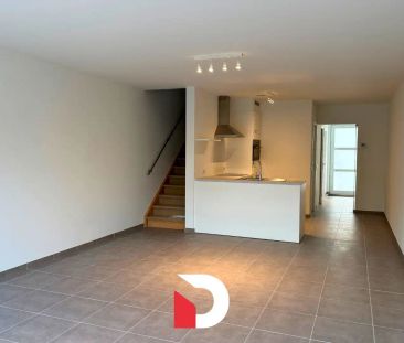 Nieuwbouwwoning met 3 slaapkamers en tuin - Photo 1