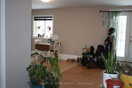 46 Lougheed Road #Lower - Photo 3