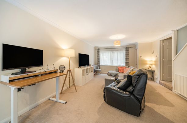 3 bedroom terraced house to rent - Photo 1