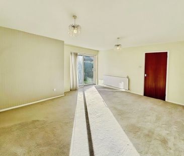 Three-Bedrooms Bungalow - Photo 1