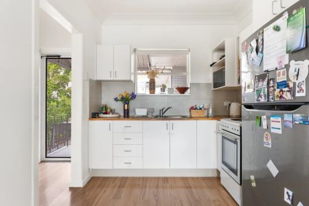 Welcome to Convenient, Character-Filled Living in Clayfield - Photo 5
