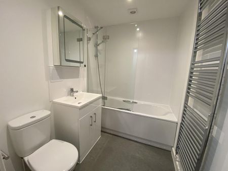 1 bedroom flat to rent - Photo 4