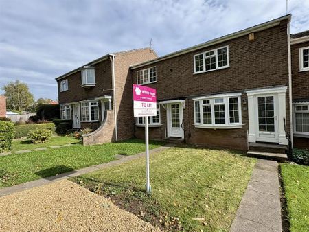 2 bedroom end of terrace house to rent - Photo 3