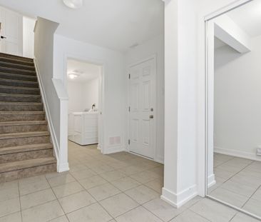 For Lease - 289 Anyolite Private, Barrhaven, Ontario - Photo 2