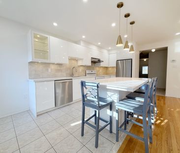 For Lease - 1838 Imperial Way, Burlington, Ontario - Photo 2