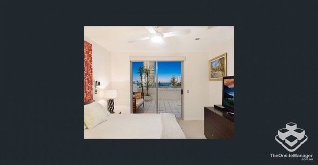 Rare SUB penthouse 3 bedrooms 3 bathrooms 2 carparks 360 degree view pet friendly aparment - Photo 1