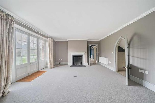 Lower Woodford, Salisbury, SP4 - Photo 1