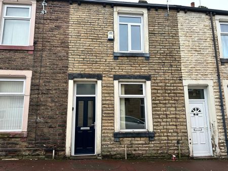 2 bed terraced house to rent in Queensberry Road, Burnley, BB11 - Photo 5