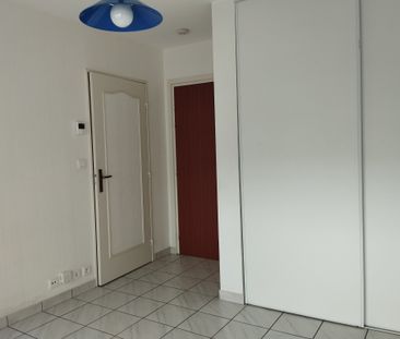Location Appartement 1 pièce 18m² VICHY 03200 - Photo 5