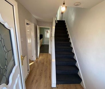 3 bedroom semi-detached house to rent - Photo 5