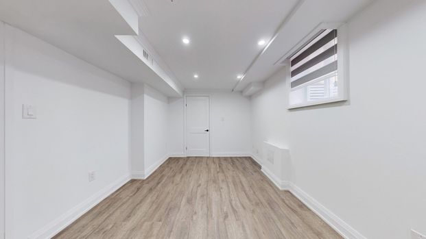 For Lease - 287 Ravenscroft Road Unit# LEGAL BSMT, Ajax, Ontario - Photo 1