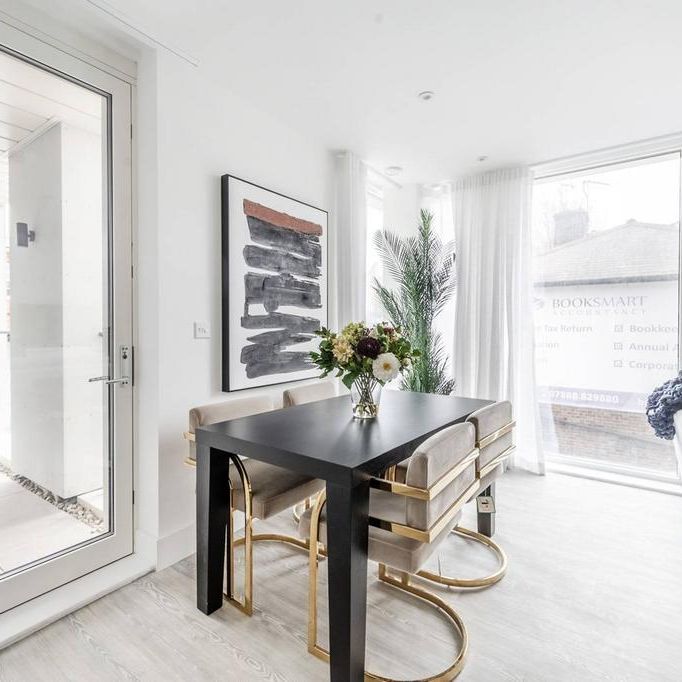 1 bedroom flat to rent - Photo 1