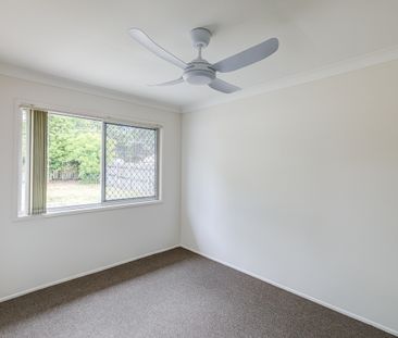 Family Home Located In The Heart Of Kingston - Photo 2