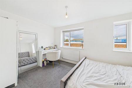 Victoria Crescent, Burton-On-Trent DE14 2QF - Photo 4