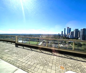 For Lease - 55 Elm Drive Unit# 701, Mississauga, Ontario - Photo 5