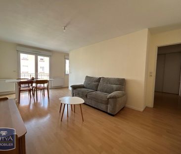 Location Appartement 2 pièces 47m² CHATEAUROUX 36000 - Photo 4